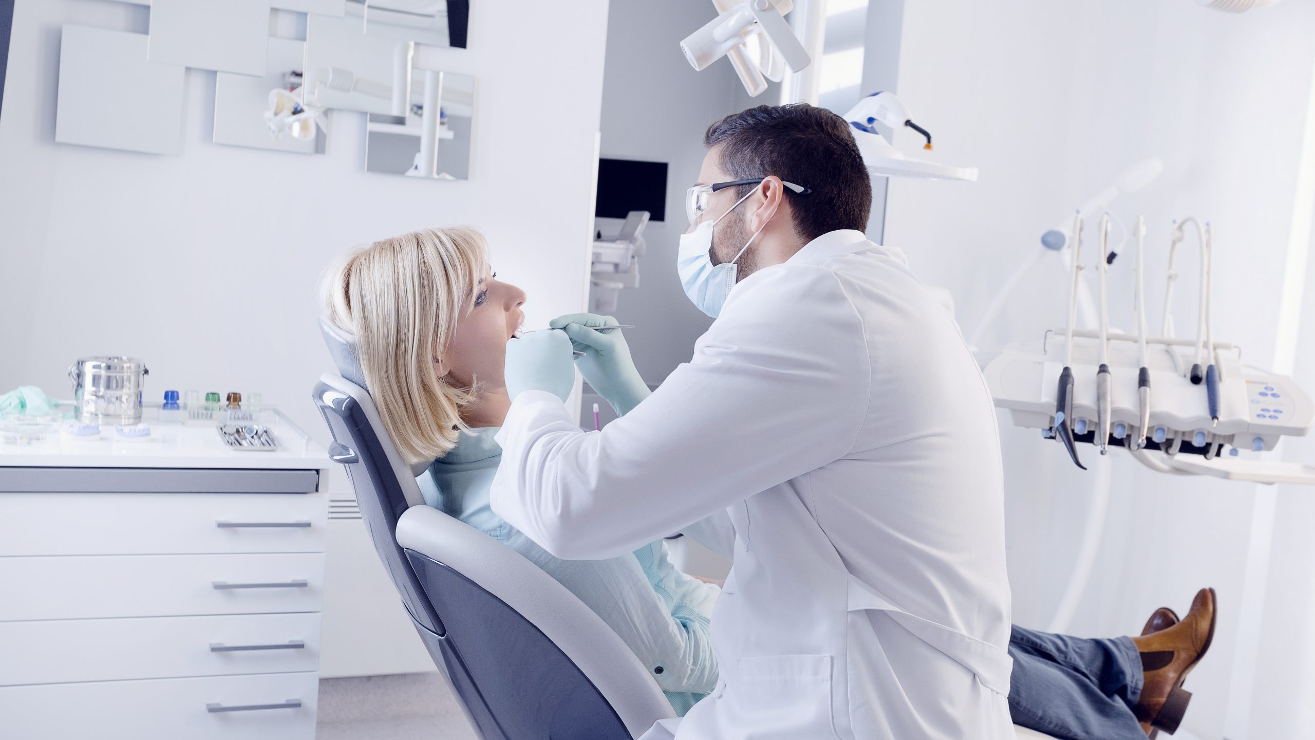 Dentist in Clinton, IL